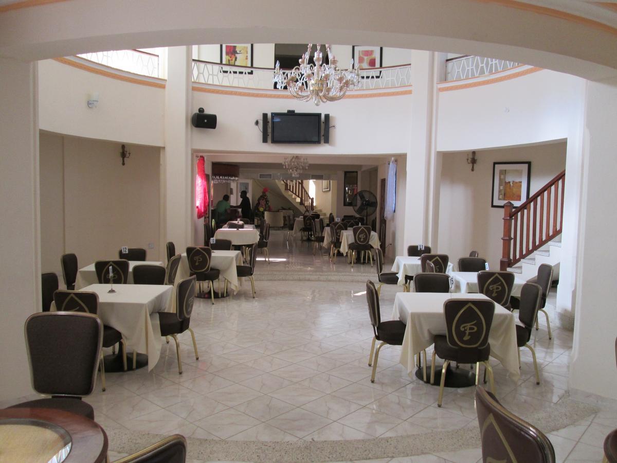Hotel Tabarre 'S Palace Puerto Príncipe Exterior foto