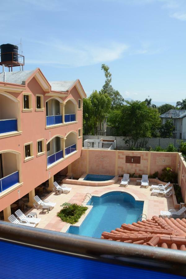 Hotel Tabarre 'S Palace Puerto Príncipe Exterior foto